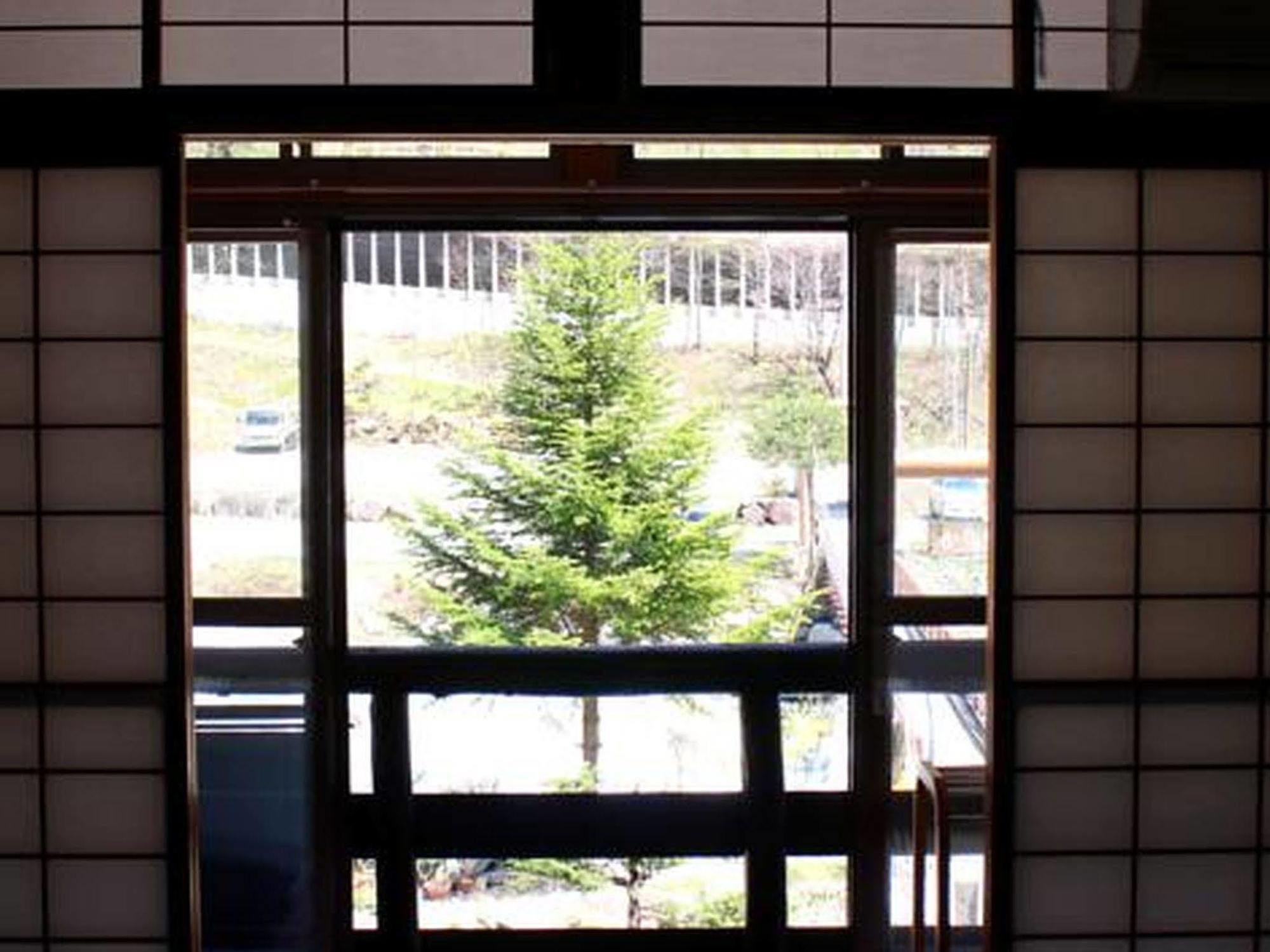 Shinzanso Hotel Takayama  Exterior photo
